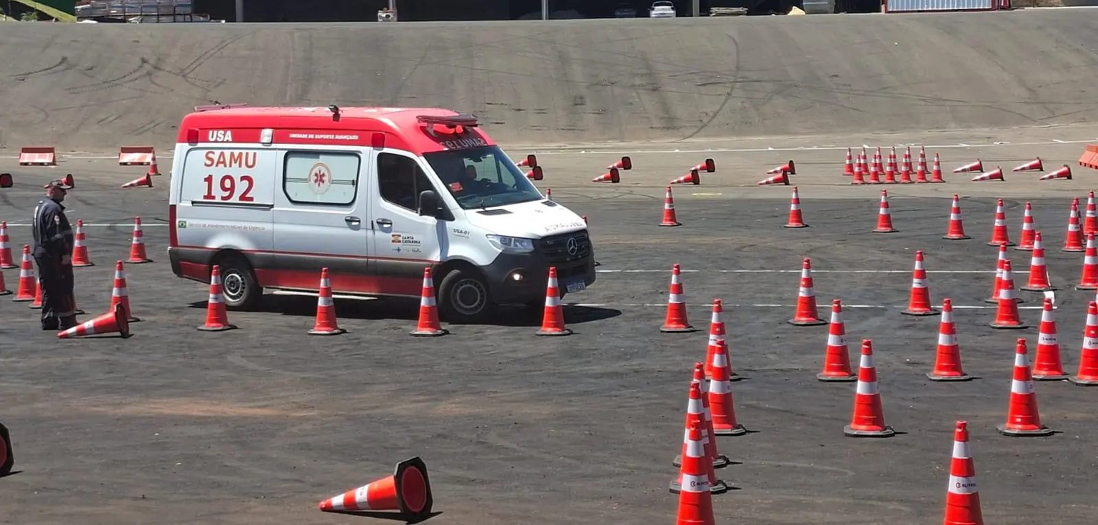 PREFEITURA DE CUJUBIM CONVOCA CANDIDATOS A CONDUTOR DE AMBULÂNCIA DO SAMU PARA PROVA PRÁTICA