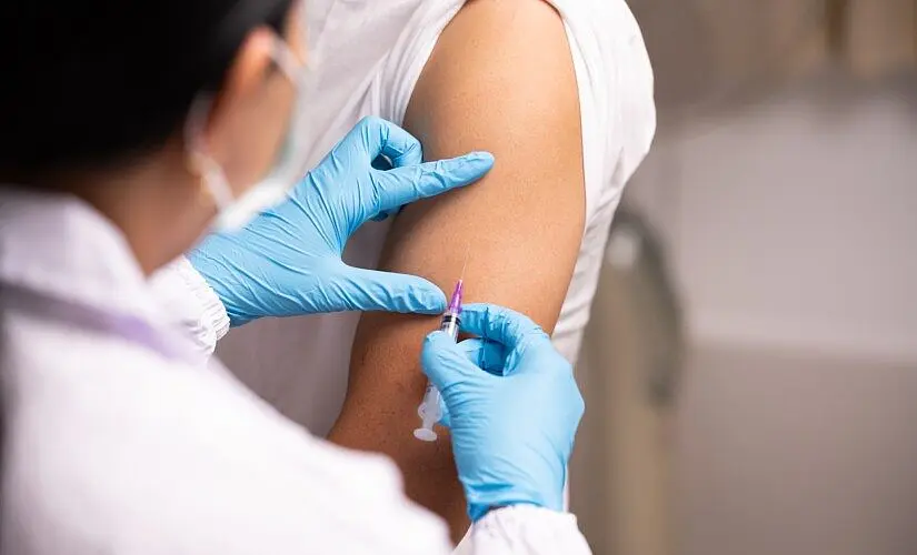 Lesões no colo do útero: consultas caem quase 78% após vacina HPV